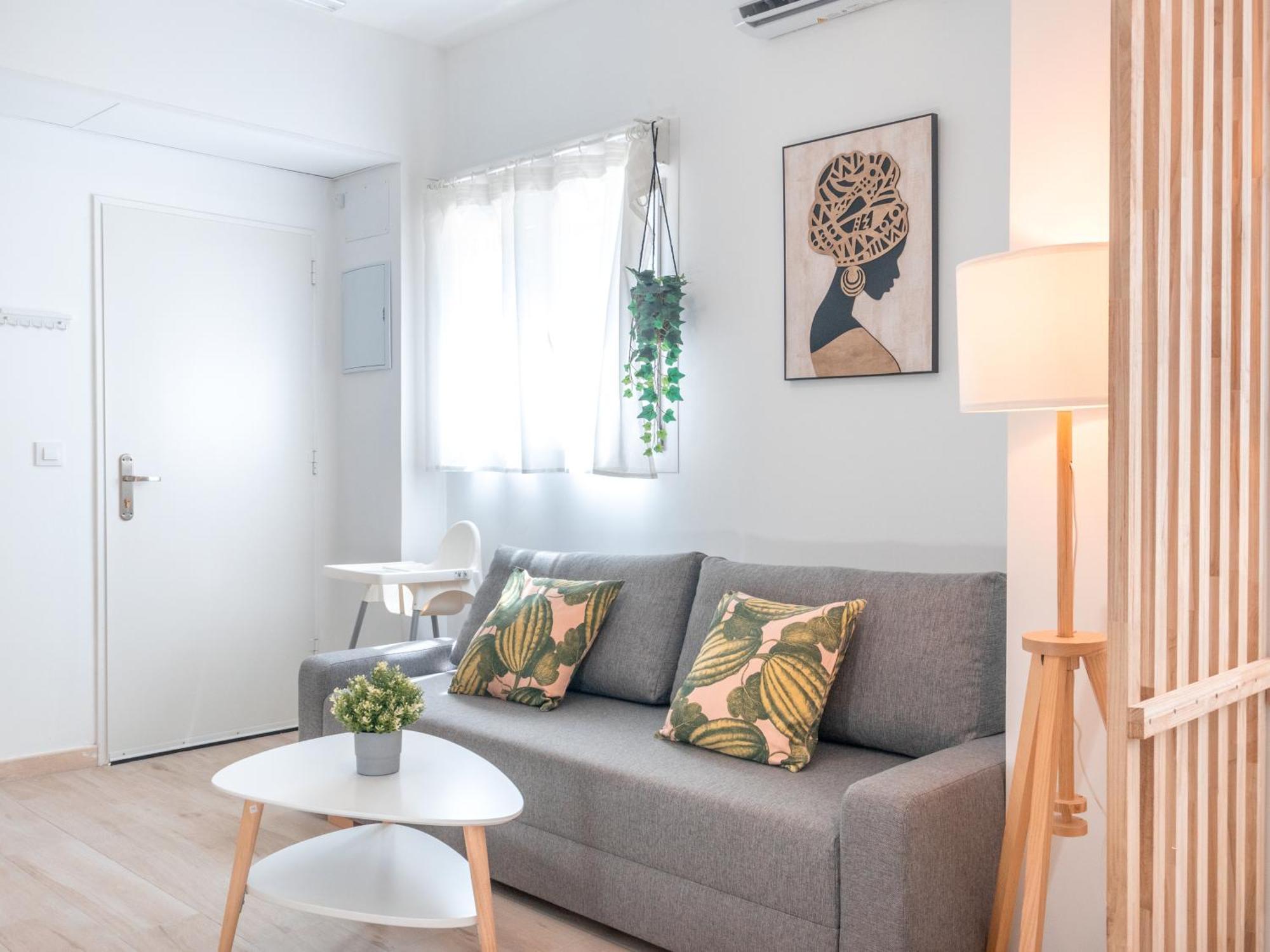 Estudio Jacuzzi Con Encanto En Triana * Séville